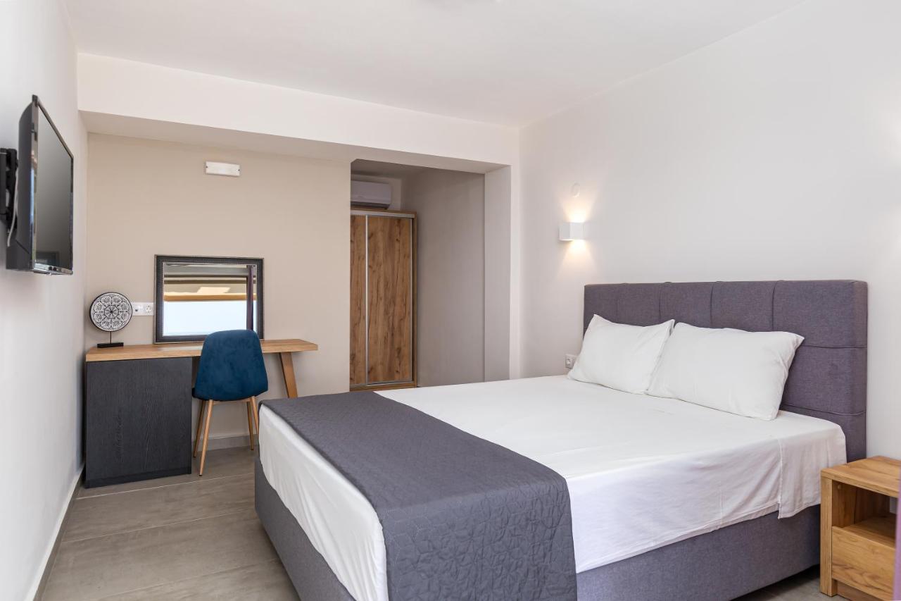 Anasa Corfu (Adults Only) Aparthotel Benitses  Quarto foto
