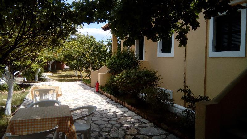 Anasa Corfu (Adults Only) Aparthotel Benitses  Exterior foto